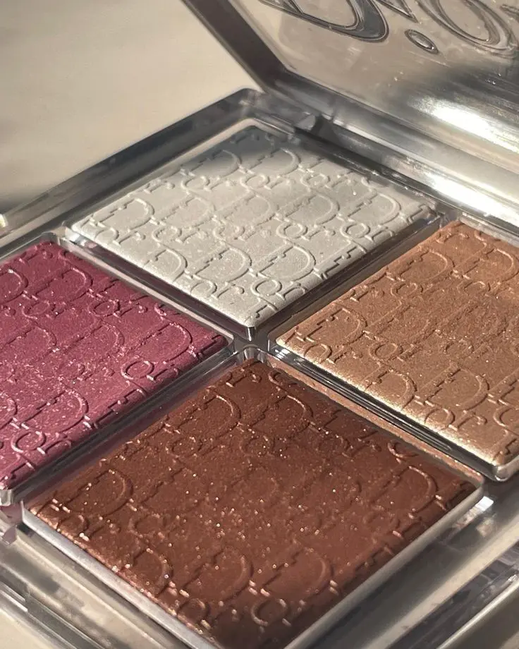 Dior Backstage Glow Face Palette - 001 Universal.jpeg