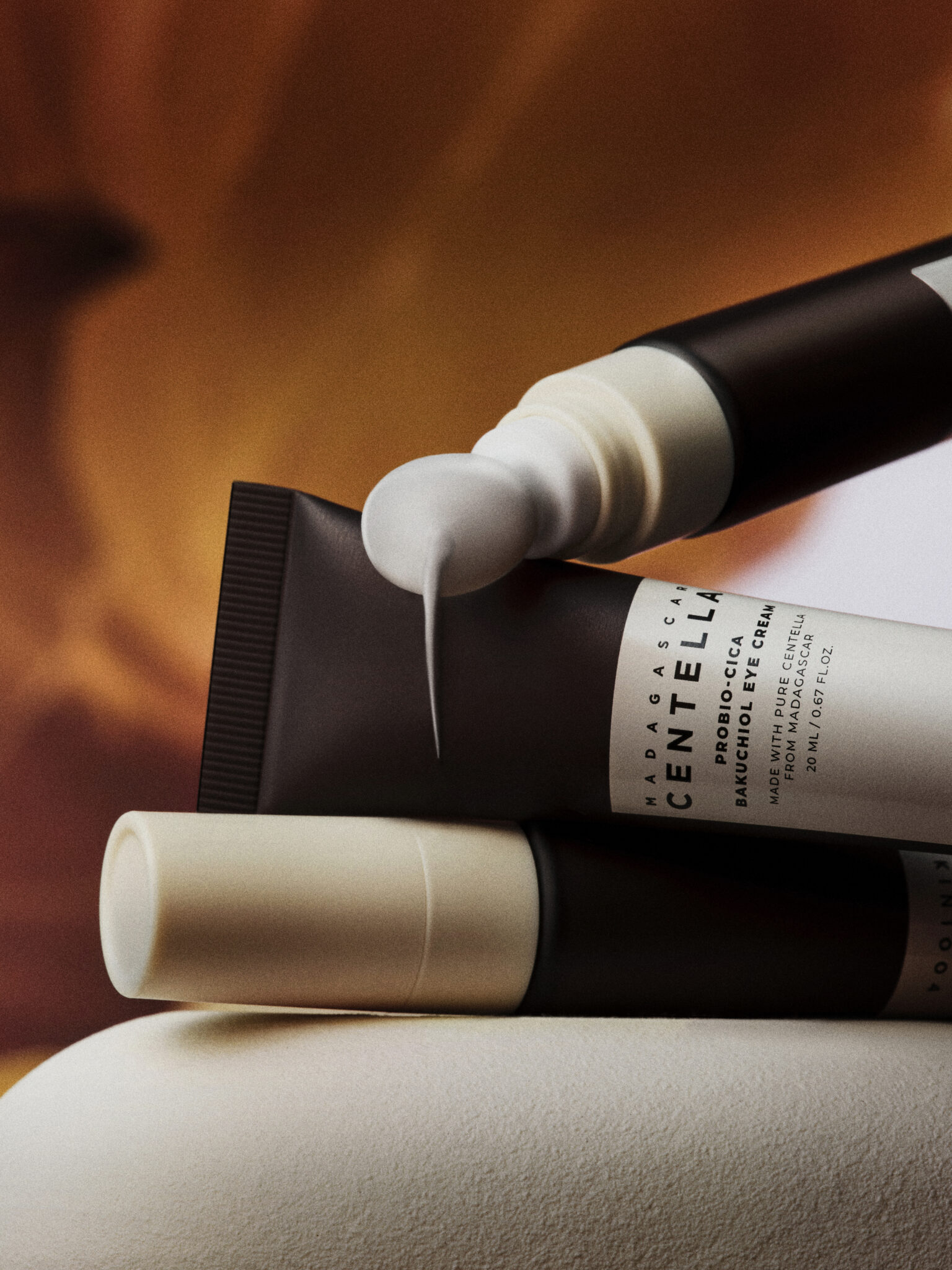 Contorno de ojos Probio-cica Centella Skin1004