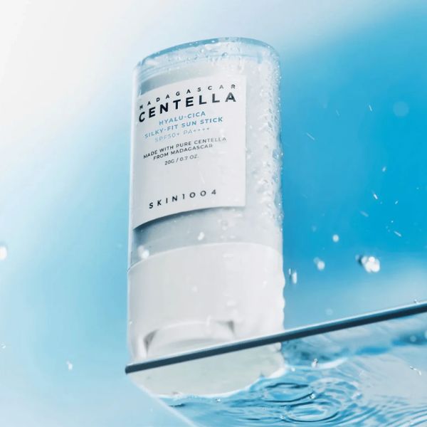 Protector en Barra Hyalu-Cica 50 spf Centella Skin1004